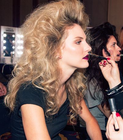 صور مكياج ماك في كواليس فاشن فوروود 2014 في دبي