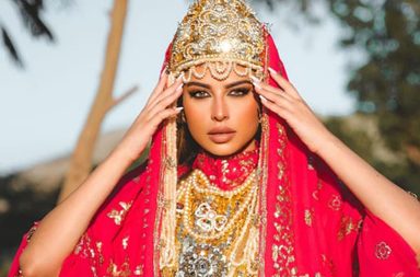 نجمات السوشال ميديا يستعرضن إطلالات تراثية خلابة بمناسبة تأسيس المملكة 