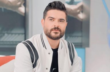 إبنة شقيق ناصيف زيتون تسرق منه الأضواء