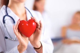 نبضات القلب الطبيعية للمرأة