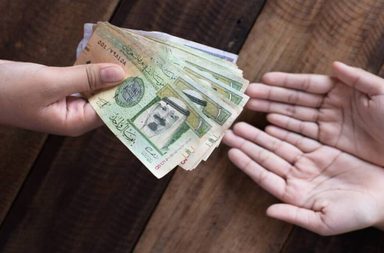 كم تستغرق الحوالة من بنك لبنك