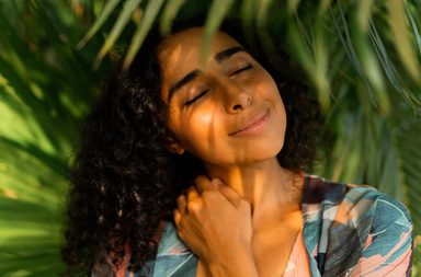 فوائد عرق السوس للبشرة