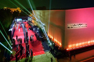 تحدي جديد يطلقه مهرجان البحر الاحمر لصناعه أفلام خلال ٤٨ ساعة