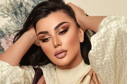 رسمة الايلاينر الناجحة التي يطبقها خبراء المكياج